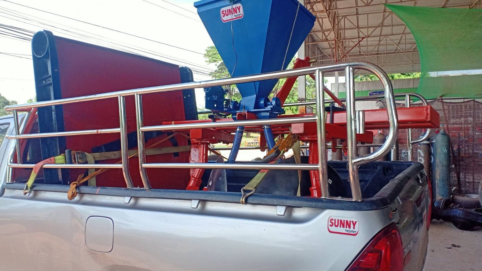 ผานยกร่อง Row